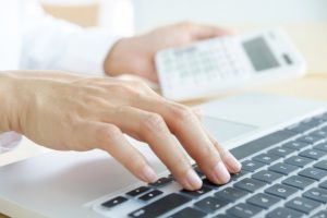 Vergi uçotu üzrə mühasib, ixtisar, müavinət, 1C Оperator, vakansiya, elektron kitab, ƏDV, mühasibatlıq, ibrətamiz ifadələr, Mühasibatlığın əhəmiyyəti, vakansiya,mühasib,