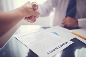 əmək münasibəti, əmək müqaviləsi, Əmək müqaviləsinə xitam,