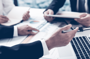 vergi ödəyiciləri