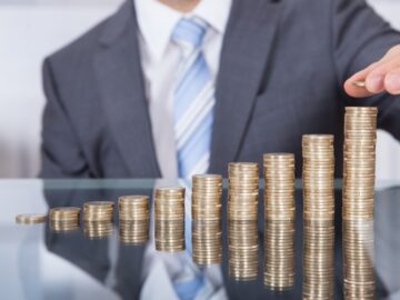 Əsassız işdən çıxarılma