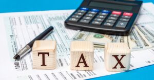 Övladlığa uşaq, sosial müavinət, məzuniyyət