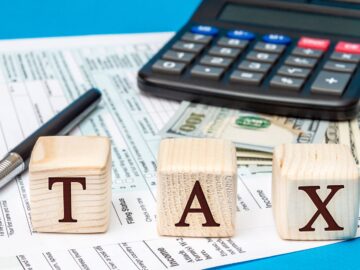 Övladlığa uşaq, sosial müavinət, məzuniyyət